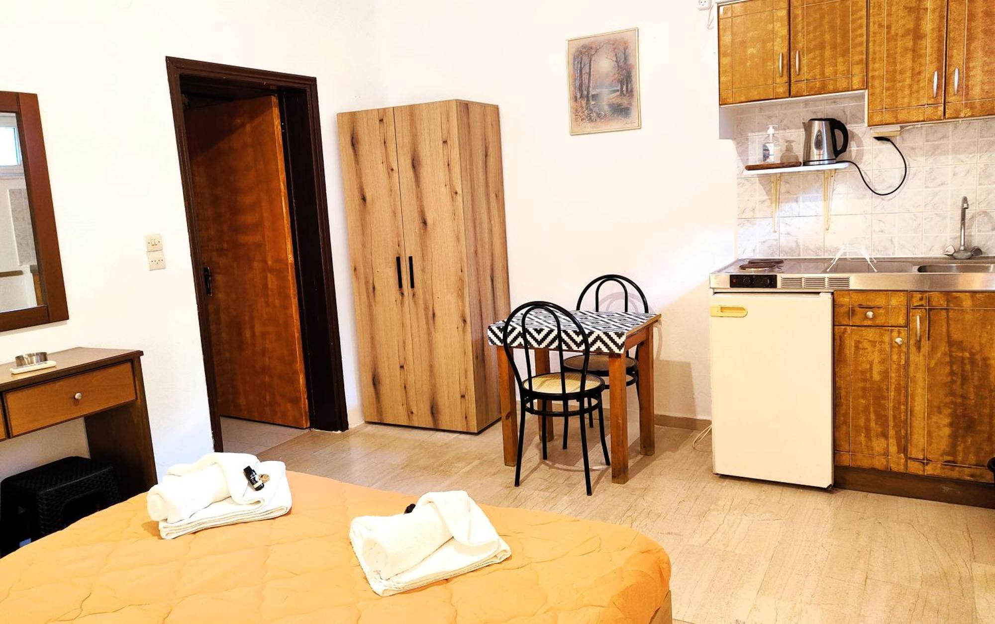Eleni Apartments Sant George Beach Agios Georgios  Zewnętrze zdjęcie