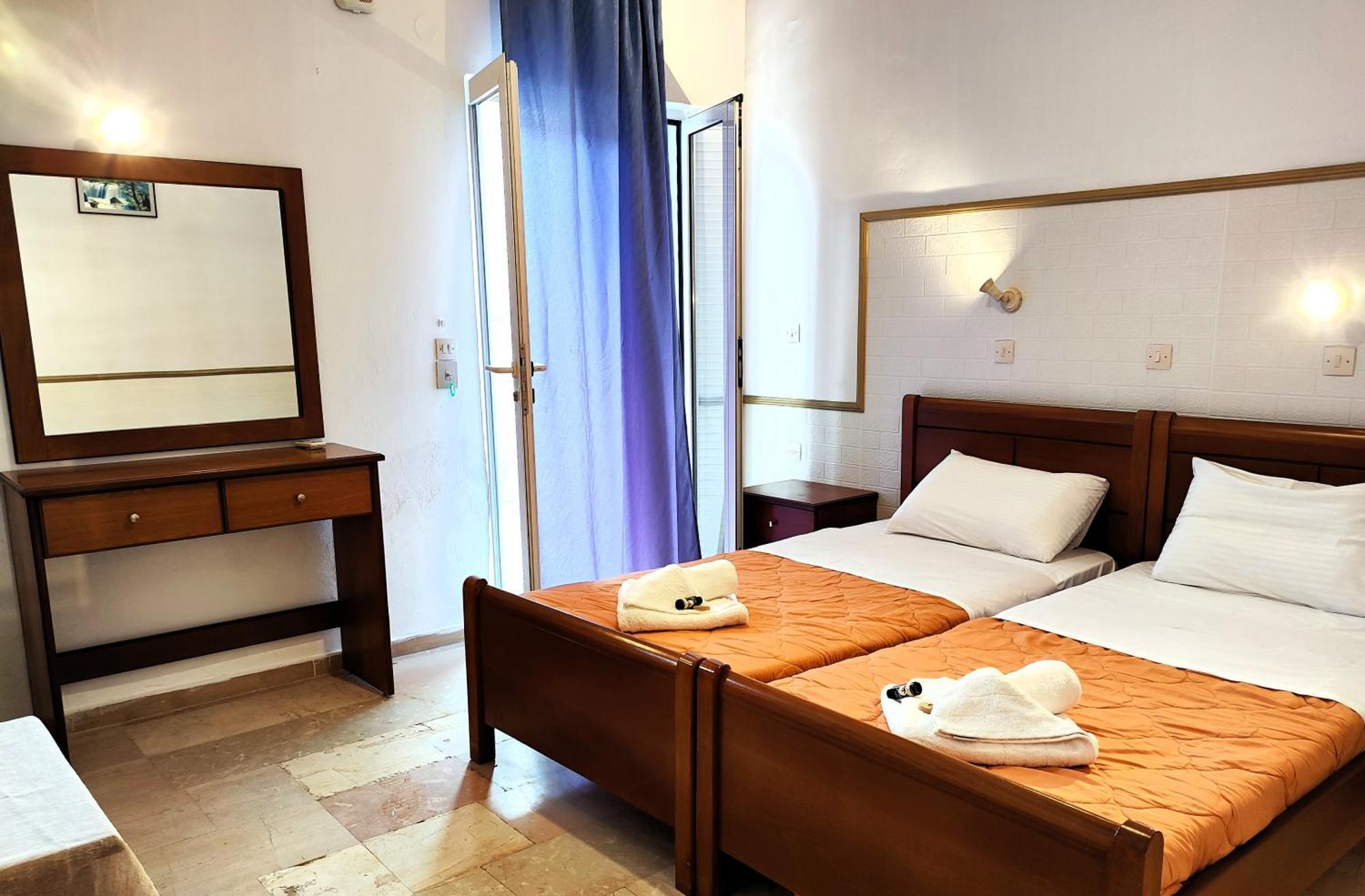 Eleni Apartments Sant George Beach Agios Georgios  Zewnętrze zdjęcie