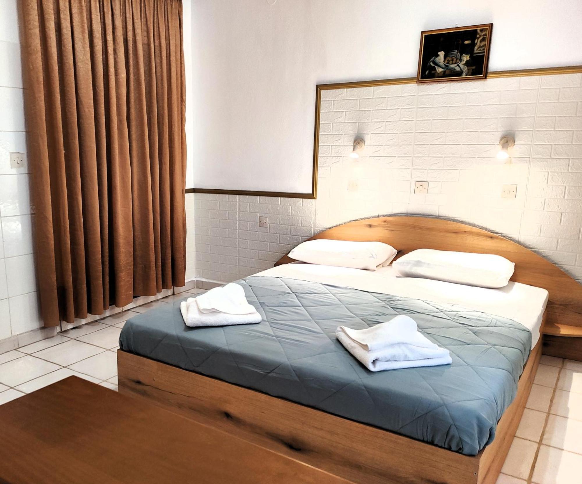 Eleni Apartments Sant George Beach Agios Georgios  Zewnętrze zdjęcie