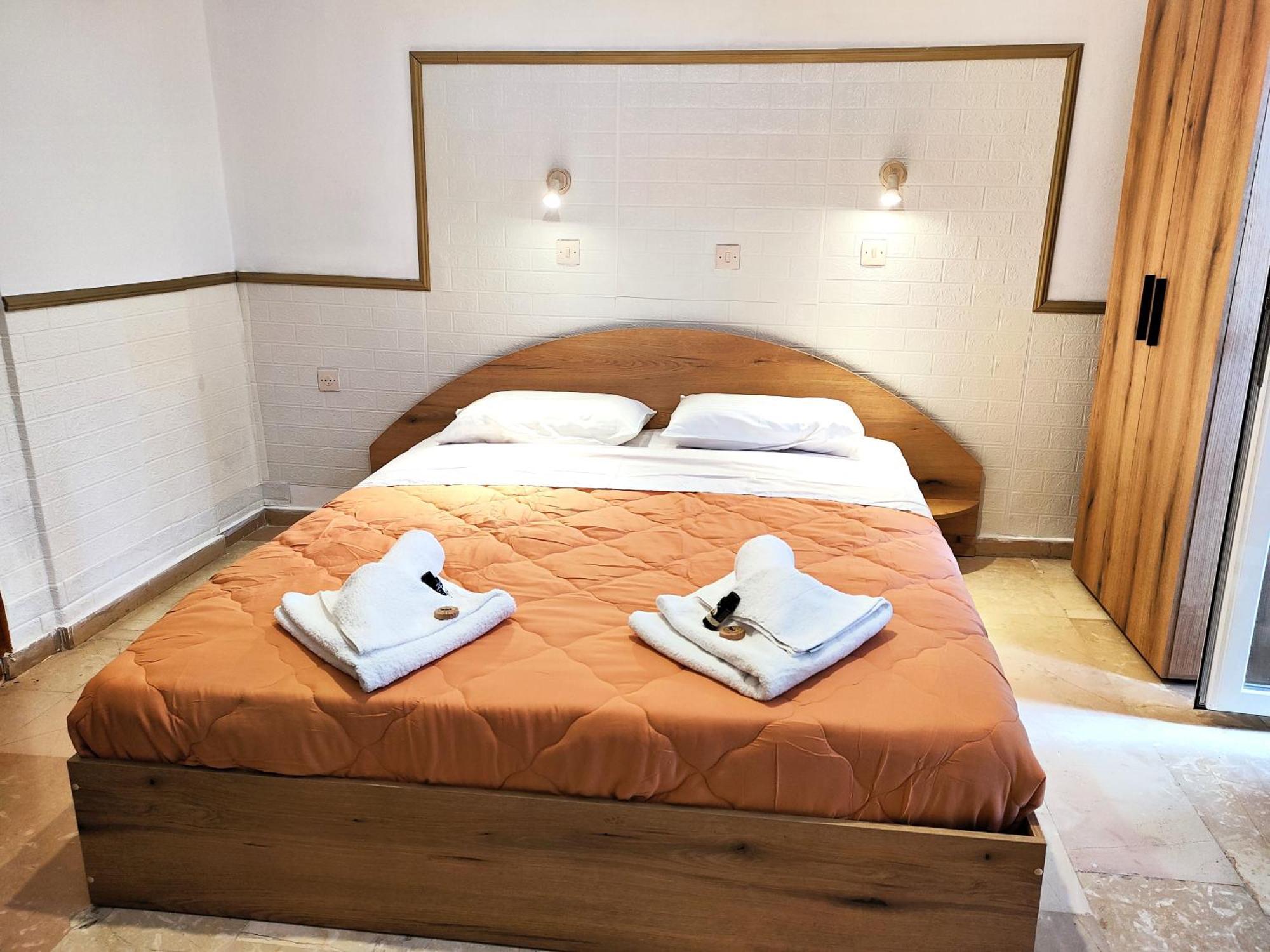 Eleni Apartments Sant George Beach Agios Georgios  Zewnętrze zdjęcie