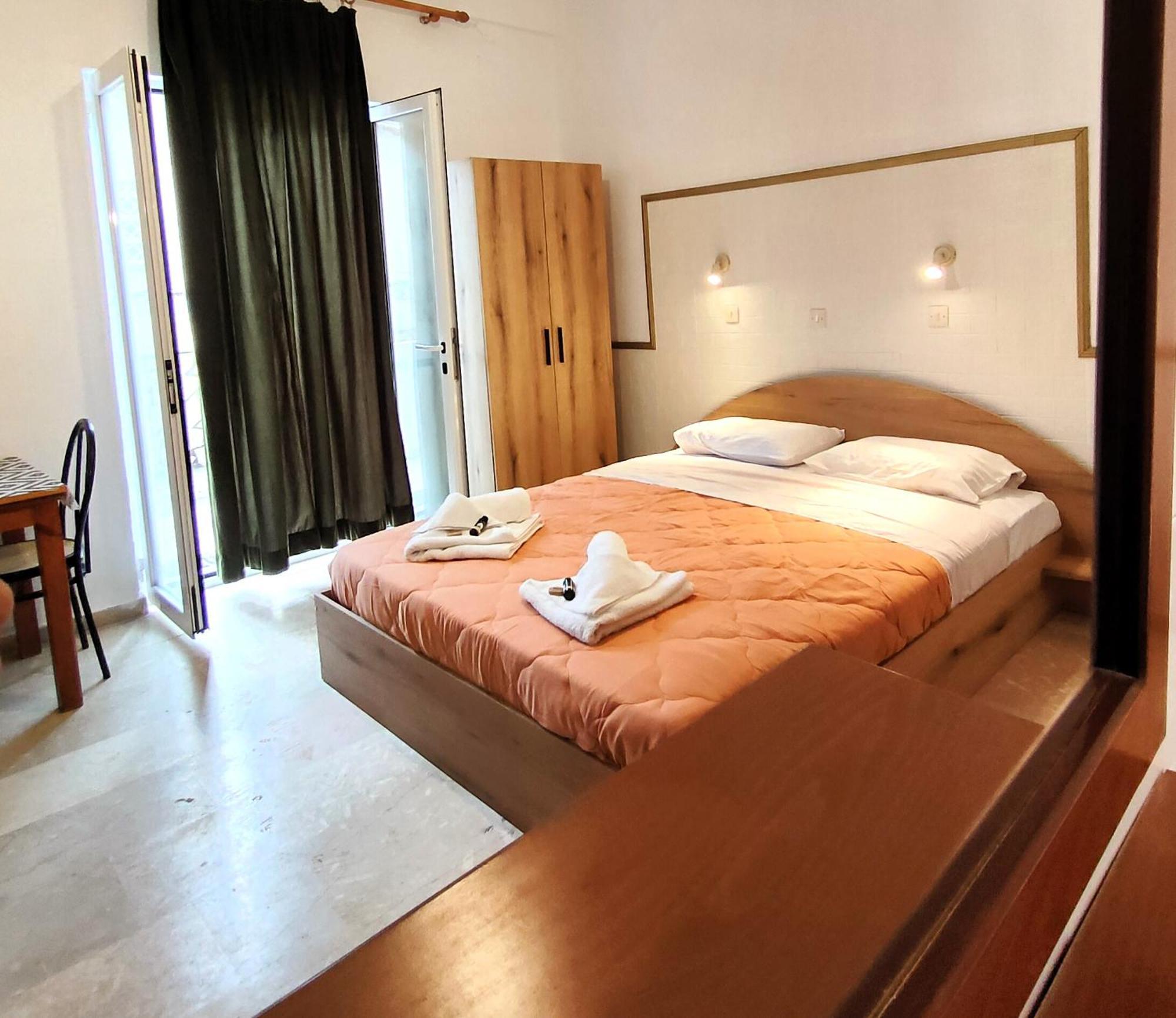 Eleni Apartments Sant George Beach Agios Georgios  Zewnętrze zdjęcie